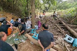 记者谈颜骏凌：四任教练保持一致选择，专业面前非议声已不重要